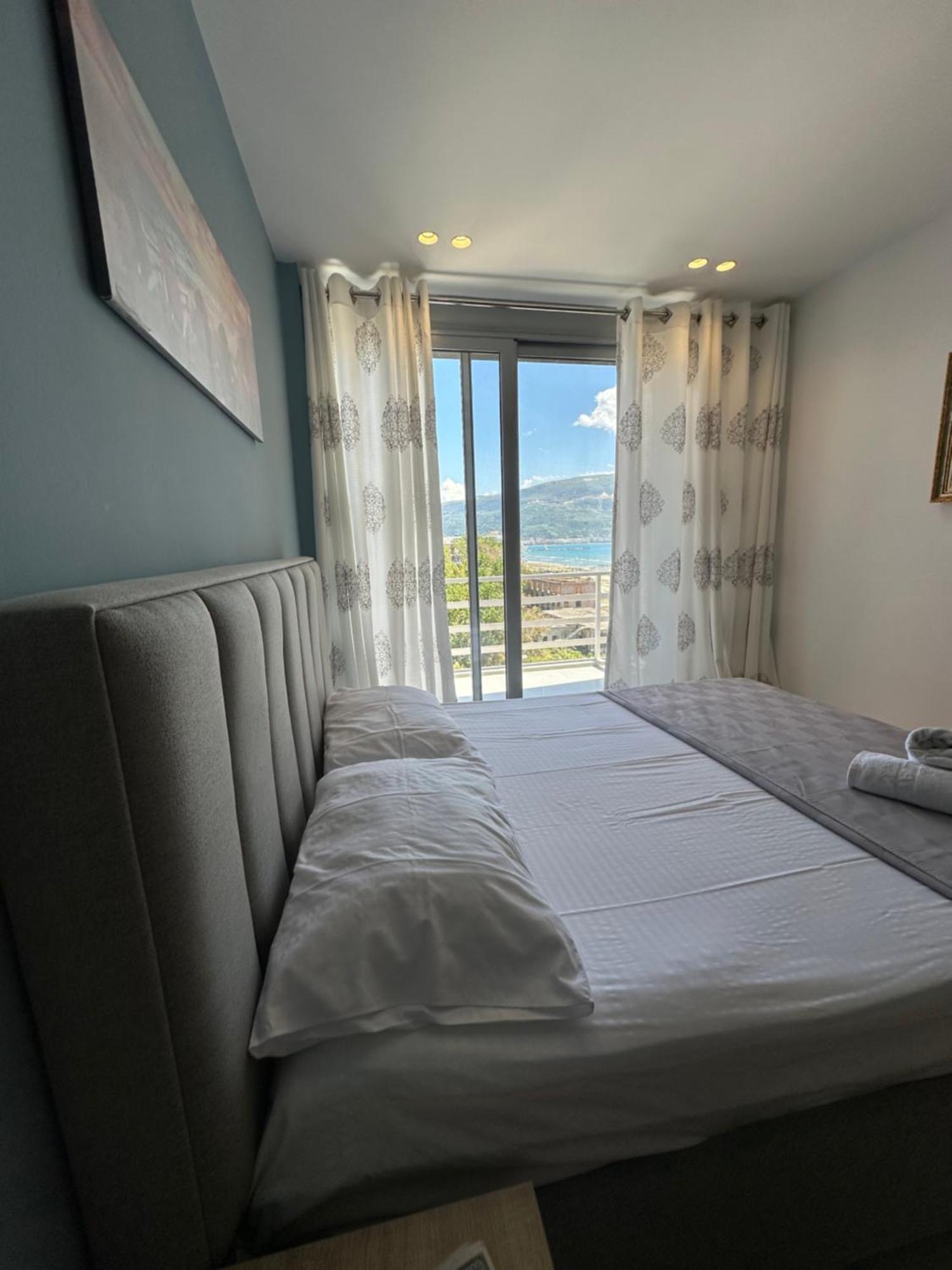 Best View Apartment Vlorë Exteriör bild