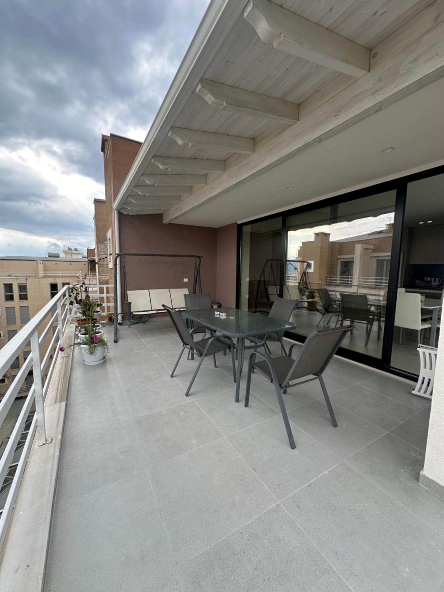 Best View Apartment Vlorë Exteriör bild
