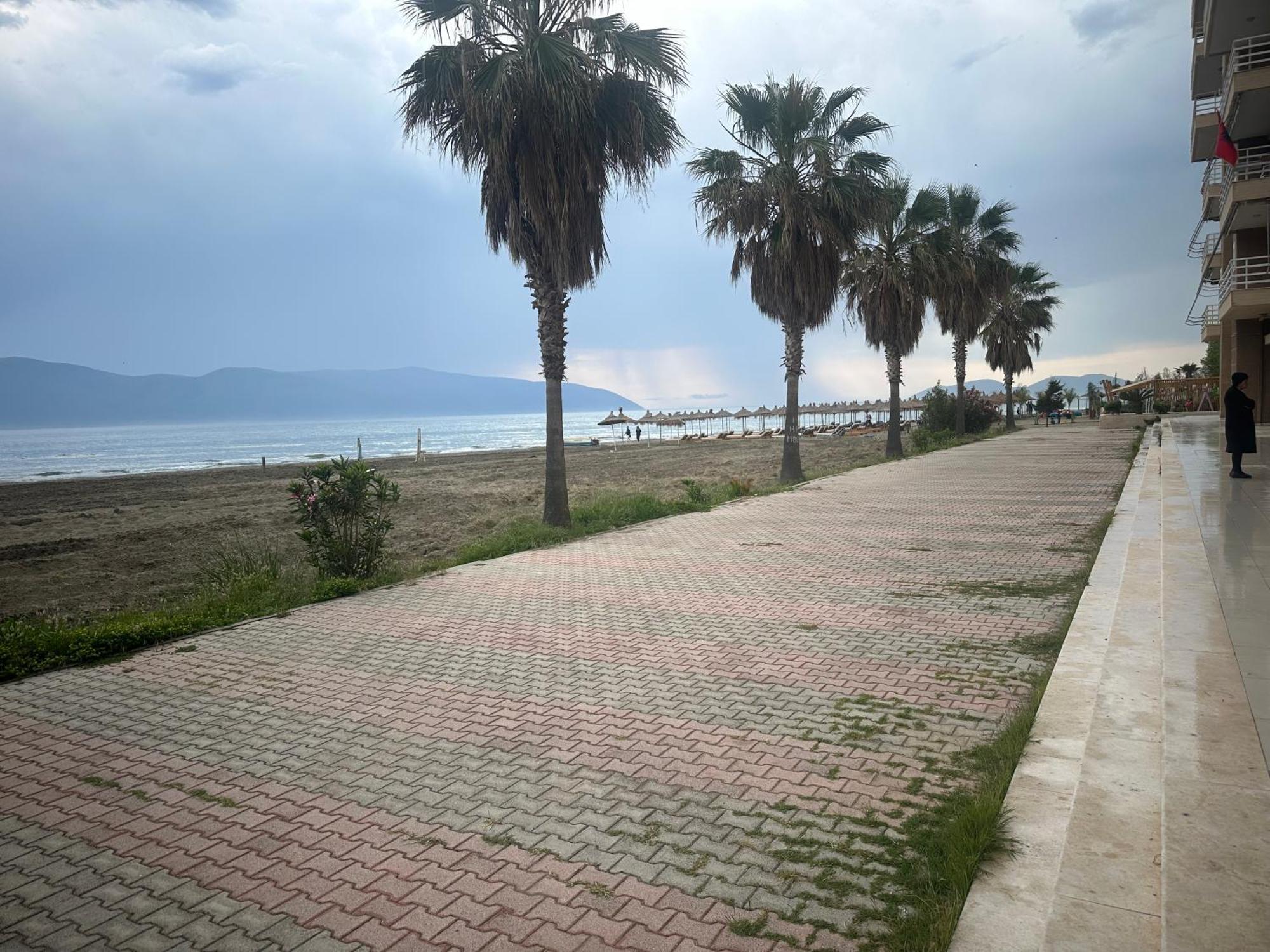 Best View Apartment Vlorë Exteriör bild